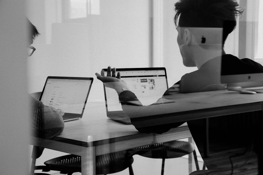 El Auge de las Empresas que Despiden a Empleados para Evitar el Teletrabajo: ¿Práctica Desleal o Necesidad Empresarial?